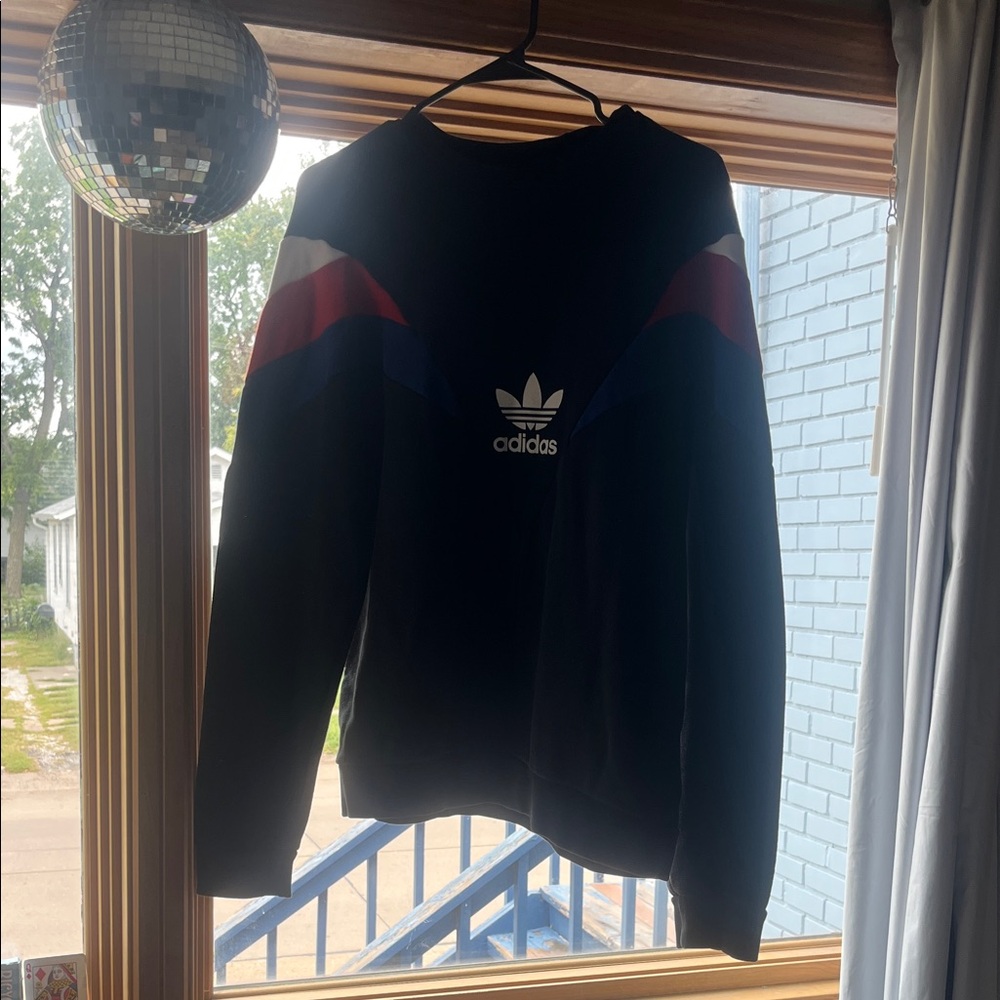 Unisex ADIDAS black crewneck, red / white / blue detailing